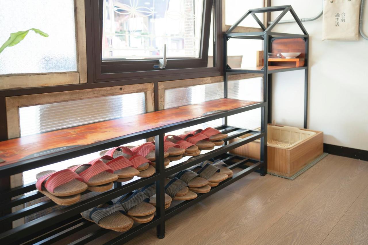 Lento Hostel Tainan Dış mekan fotoğraf